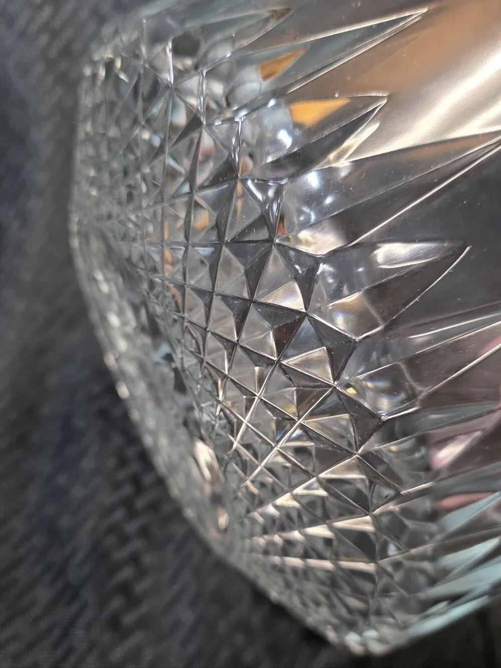 Vintage Arcoroc France Diamant Glass Serving Bowl 9